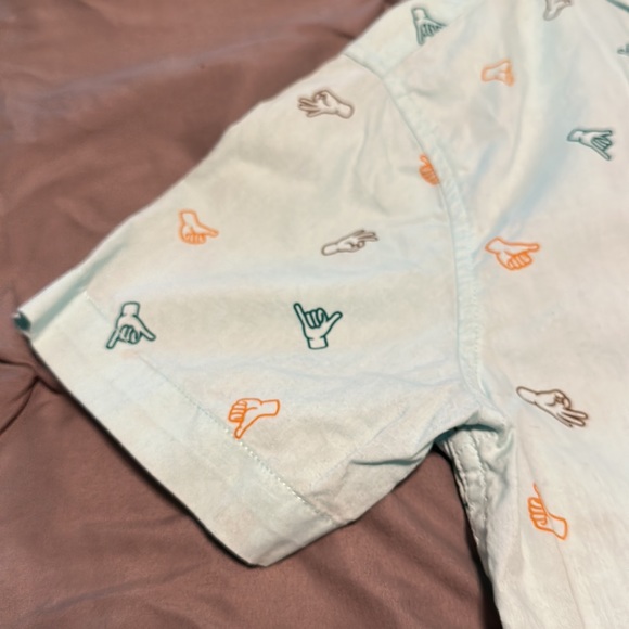 Button up ✌🏼 ✌🏼 - Picture 4 of 6